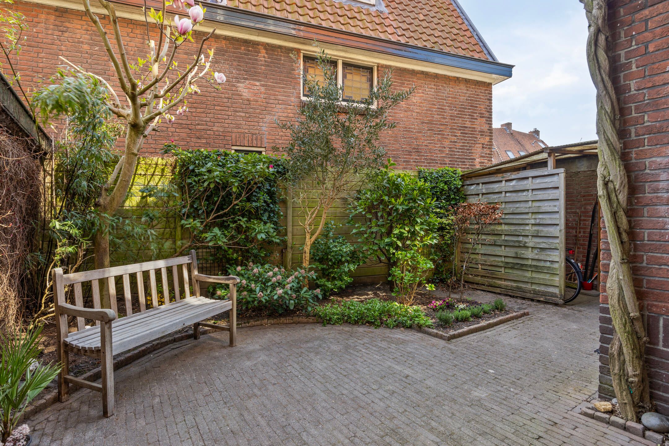 Photo 21 of Van der Waalsstraat 2