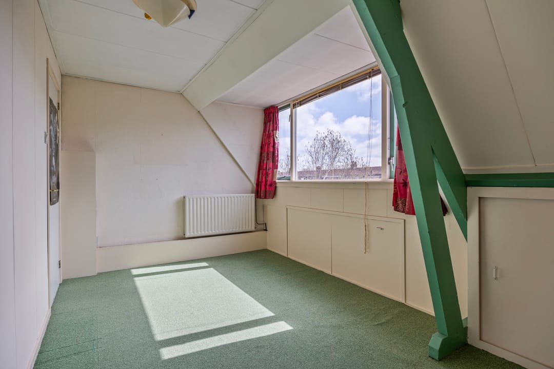 Photo 47 of Van der Waalsstraat 2