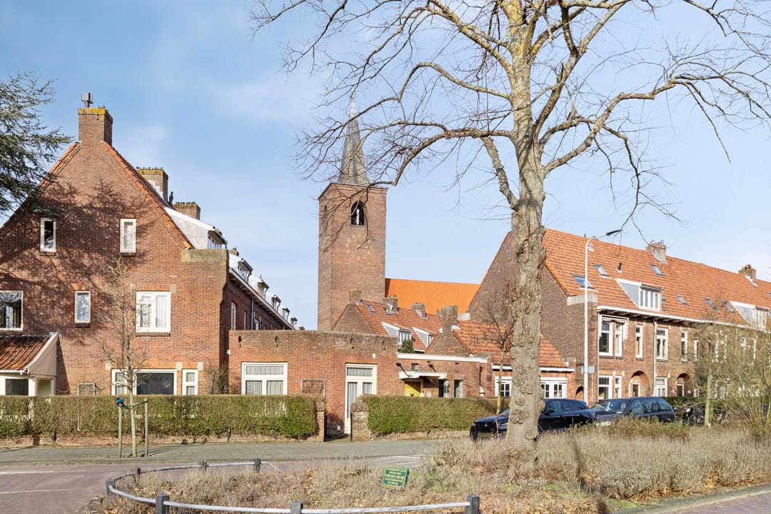 Photo 52 of Van der Waalsstraat 2