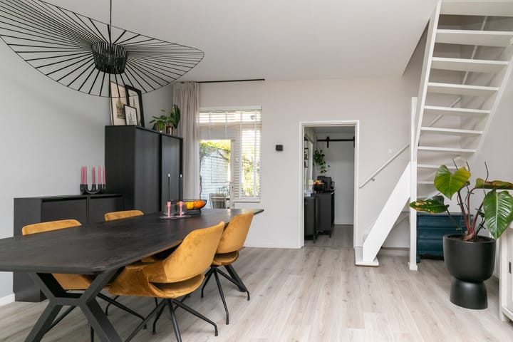 Foto 11 van Beekstraat 66