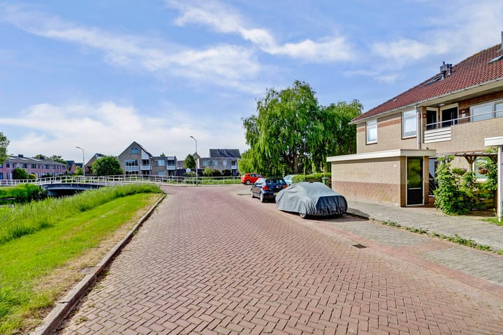 Foto 36 van Waterlelie 71