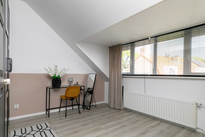 Foto 25 van Beekstraat 66