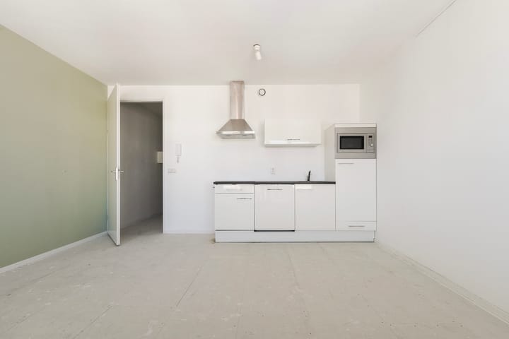 Photo 2 of Korvelseweg 116-06