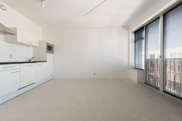 Photo 4 of Korvelseweg 116-06