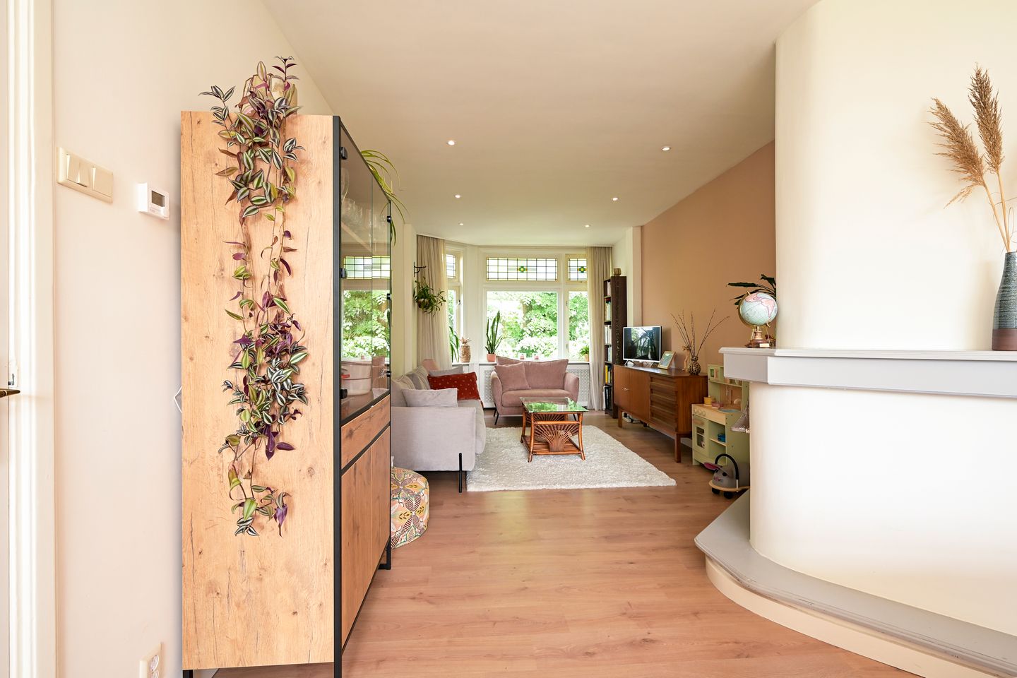 Foto 4 van Caan van Necklaan 288