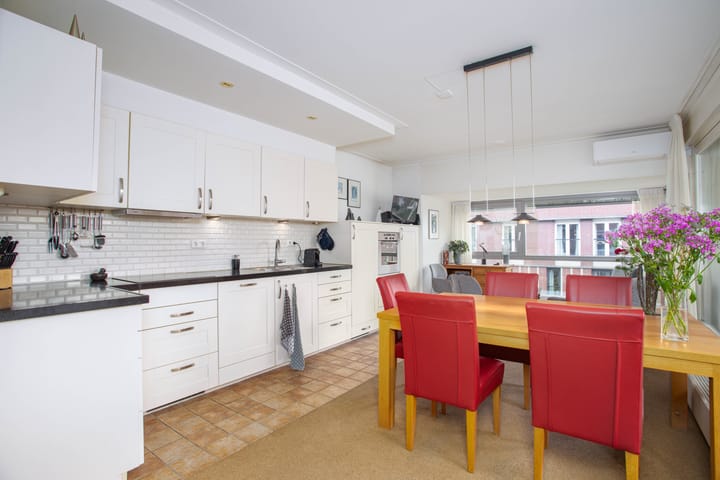 Foto 9 van Voorsterbeeklaan 124