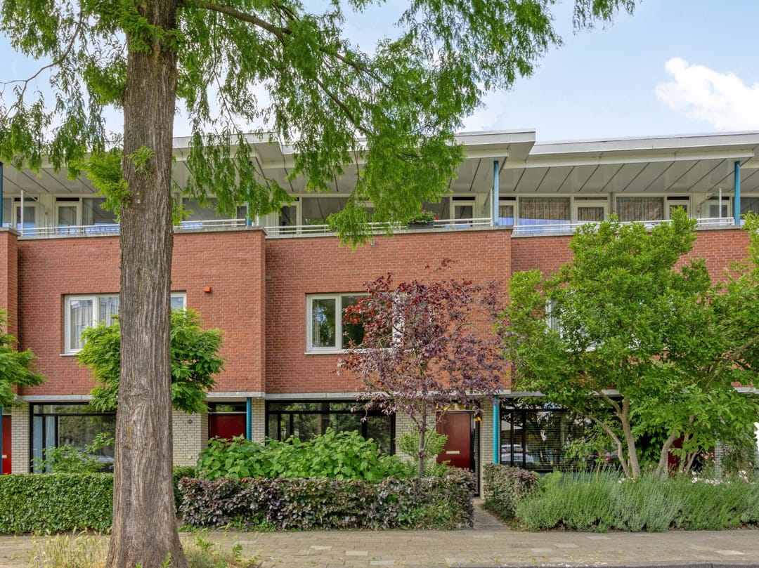 Photo 7 of Henriette Ronnerstraat 43