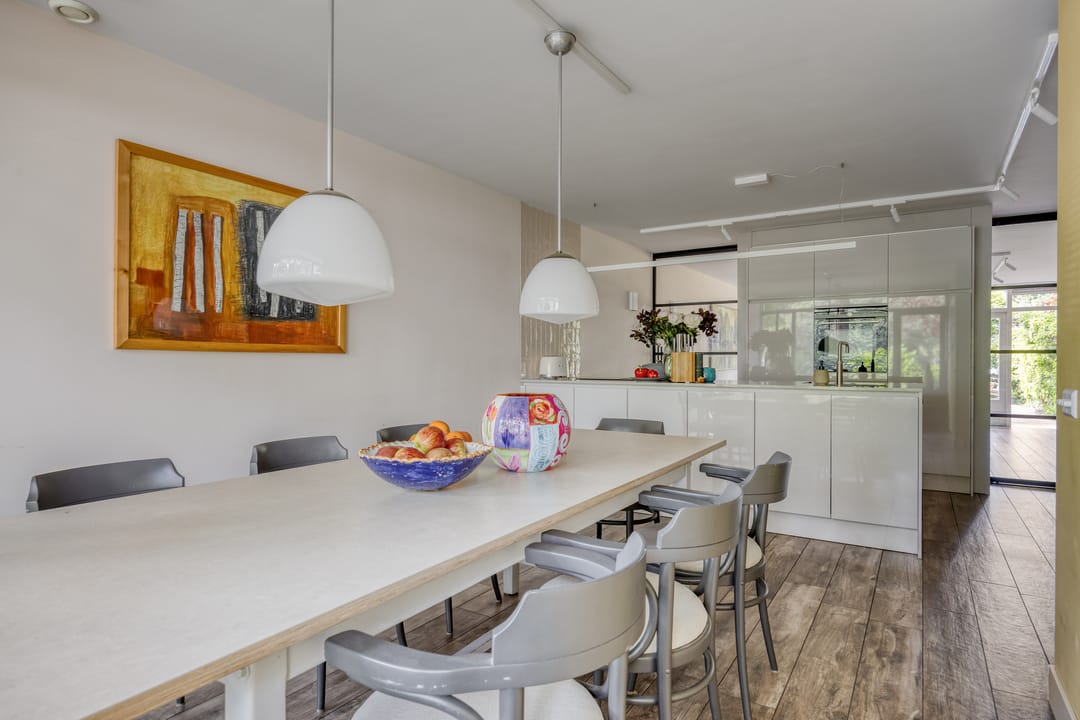 Photo 11 of Henriette Ronnerstraat 43