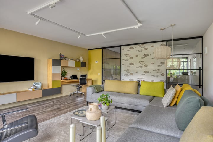 Photo 22 of Henriette Ronnerstraat 43