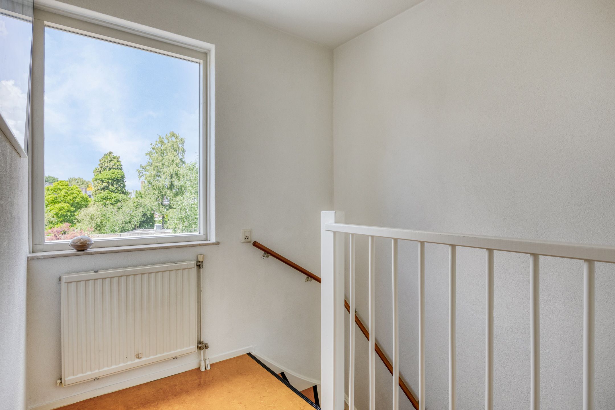 Photo 39 of Henriette Ronnerstraat 43