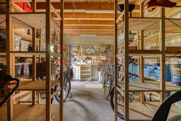 Photo 54 of Henriette Ronnerstraat 43