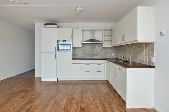 Foto 14 van Middellaan 140