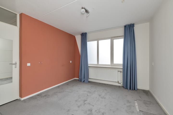 Foto 23 van Middellaan 140