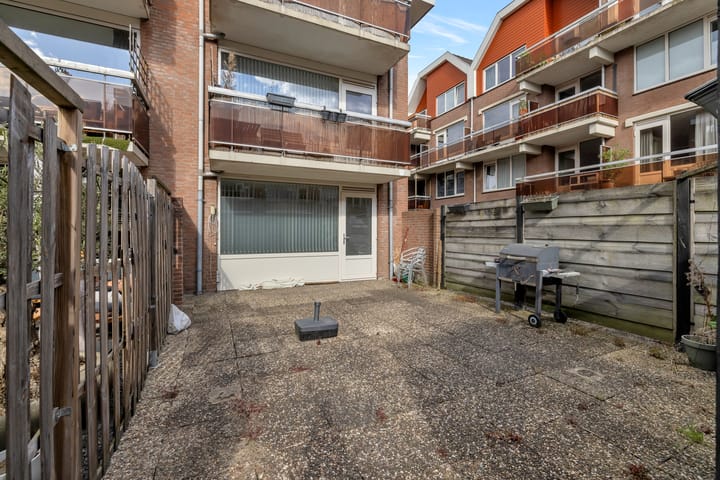 Foto 26 van Middellaan 140