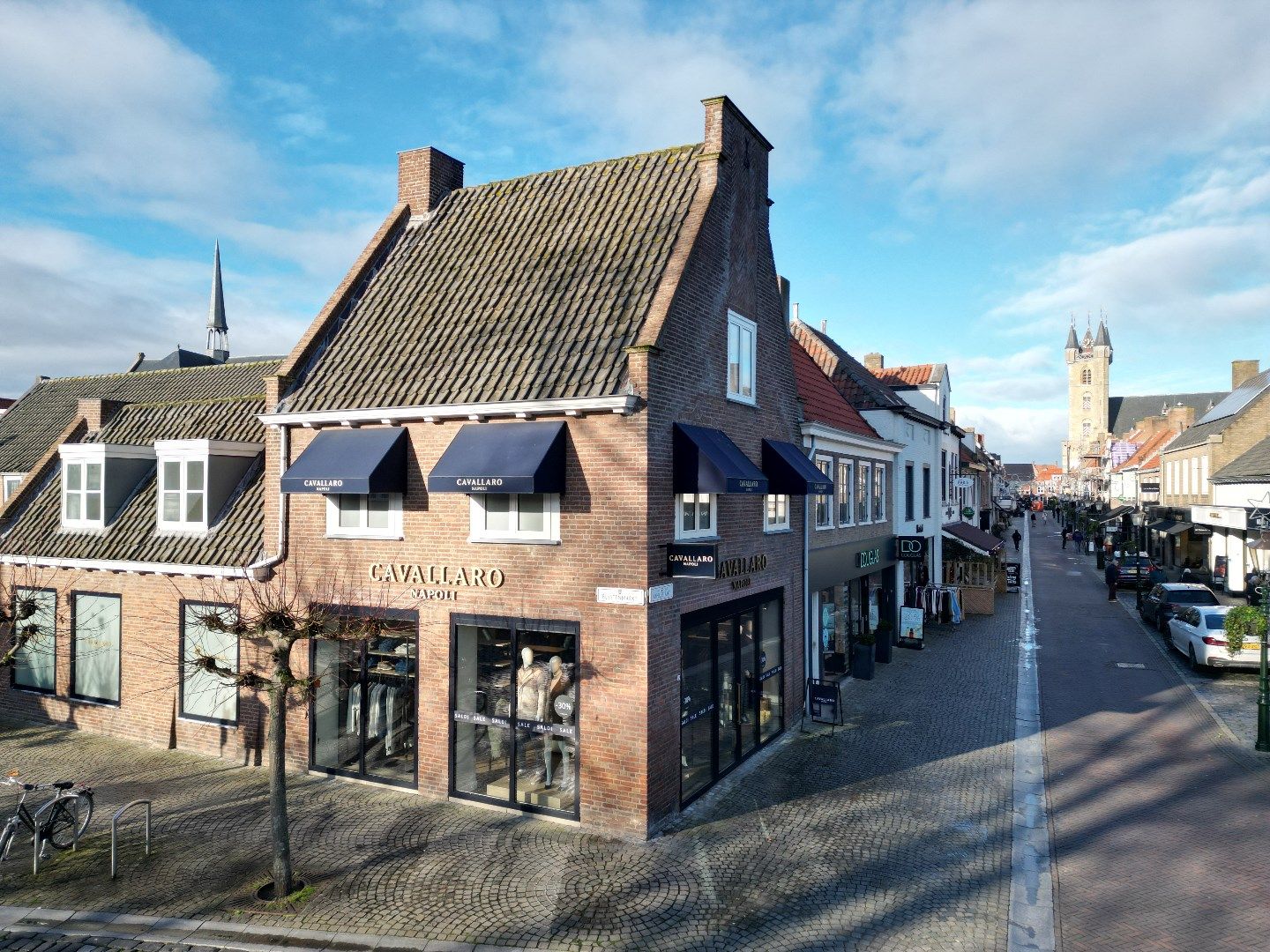 View photo 1 of Kapellestraat 42