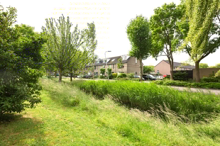 Foto 4 van Sterrenlaan 1