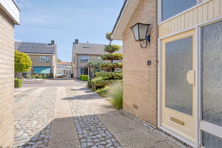 Foto 7 van Burg. Dittersstraat 19