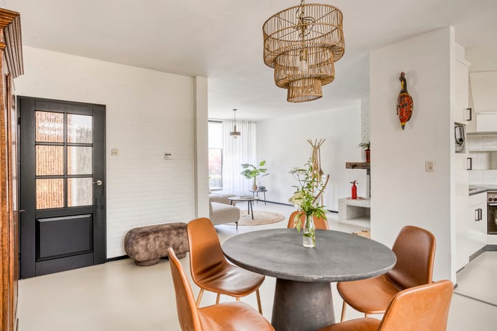 Foto 17 van Burg. Dittersstraat 19