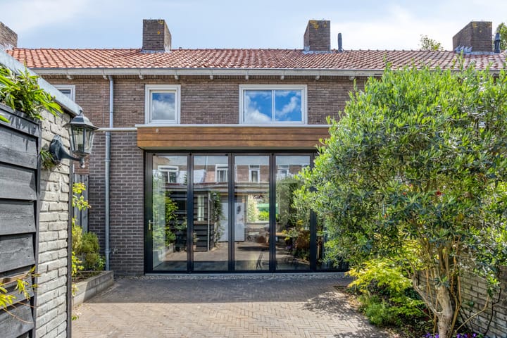 Foto 12 van Dr. Hermansstraat 6