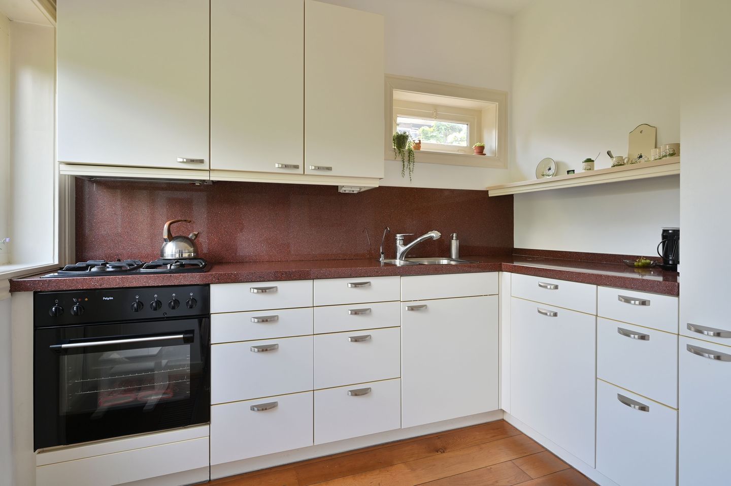 Photo 10 of J.H. van 't Hoffweg 33