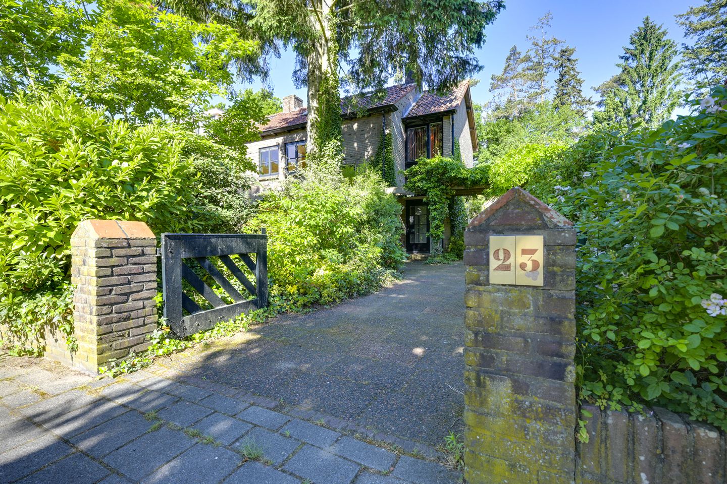 Foto 1 van Rembrandtlaan 23