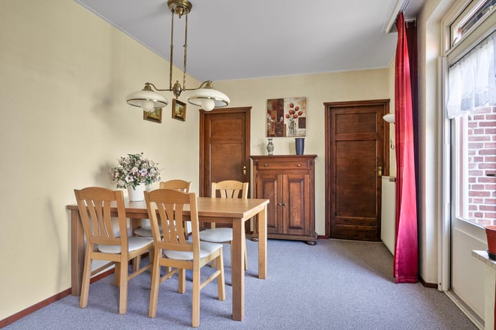 Foto 10 van Pastoor van Houtstraat 3