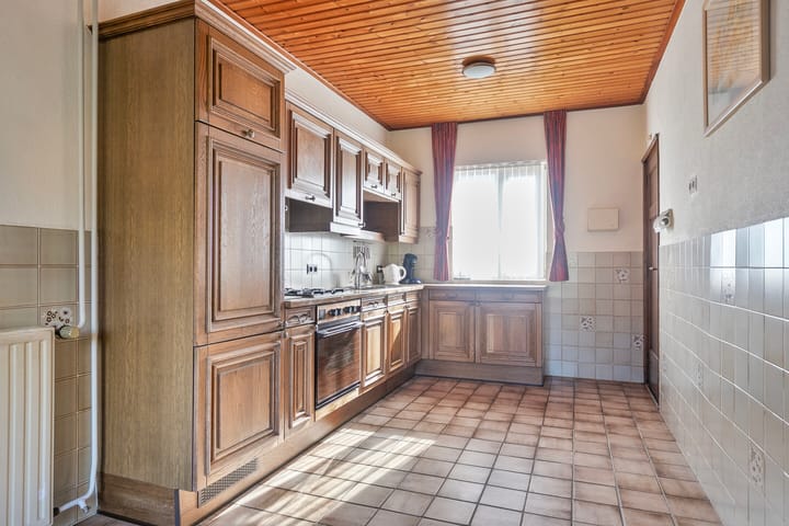 Foto 12 van Pastoor van Houtstraat 3