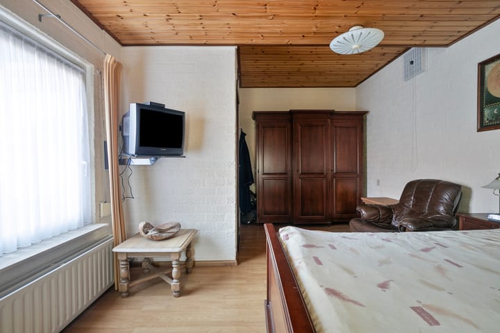 Foto 17 van Pastoor van Houtstraat 3