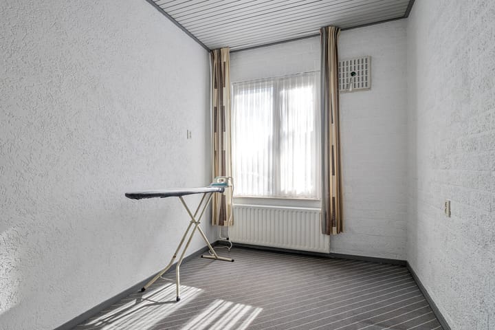 Foto 18 van Pastoor van Houtstraat 3