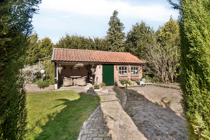 Foto 33 van Pastoor van Houtstraat 3