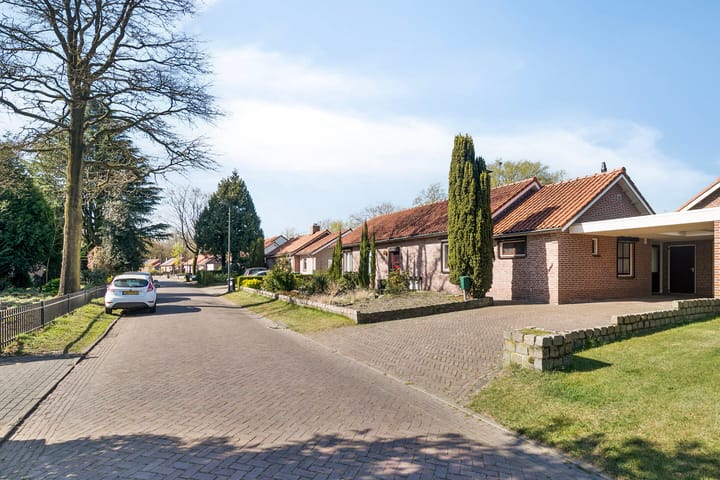 Foto 36 van Pastoor van Houtstraat 3