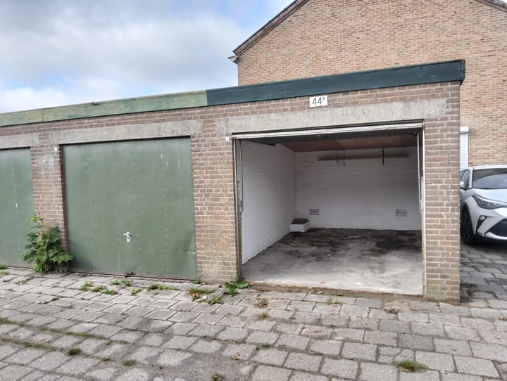 Photo 2 of Dr. Colijnstraat 44-R