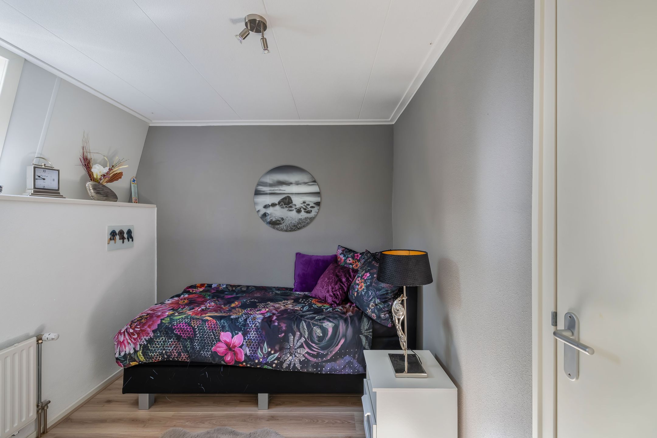 Photo 21 of Mutserd 76