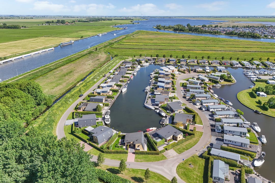 Photo 31 of Mutserd 76