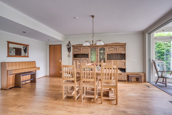 Foto 11 van Reuveltweg 33