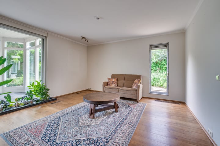 Foto 21 van Reuveltweg 33