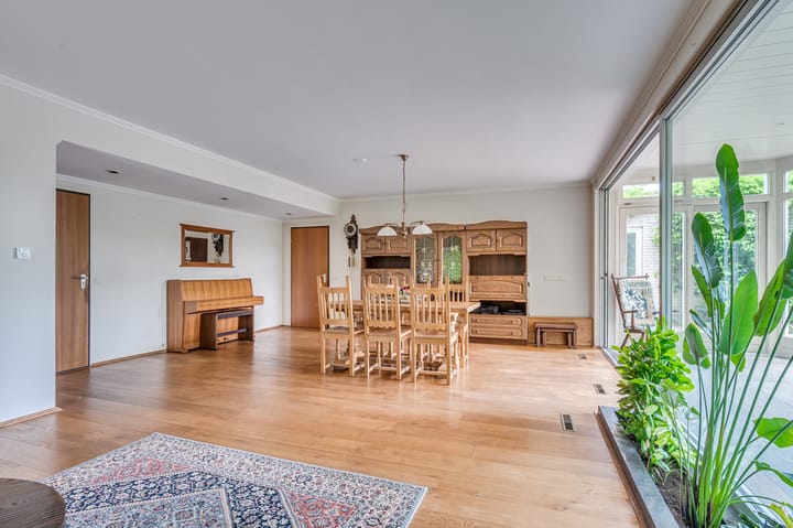 Foto 9 van Reuveltweg 33