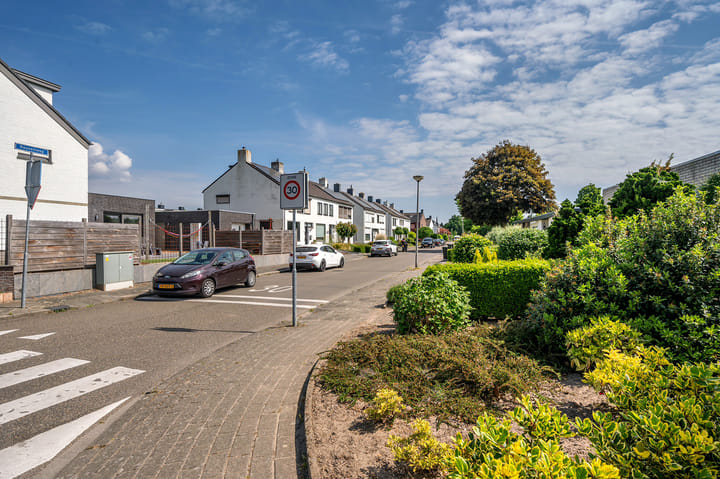 Foto 72 van Reuveltweg 33