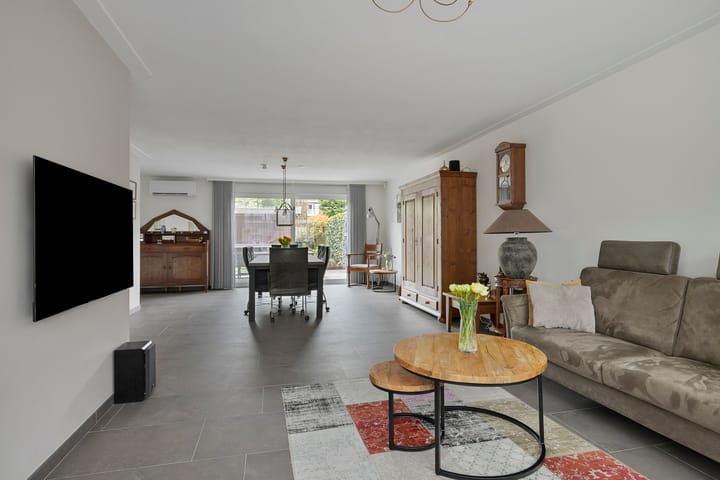 Foto 12 van John Keatslaan 13