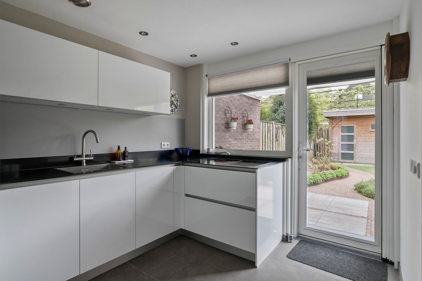 Photo 14 of John Keatslaan 13