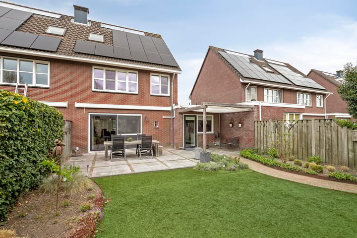 Foto 32 van John Keatslaan 13