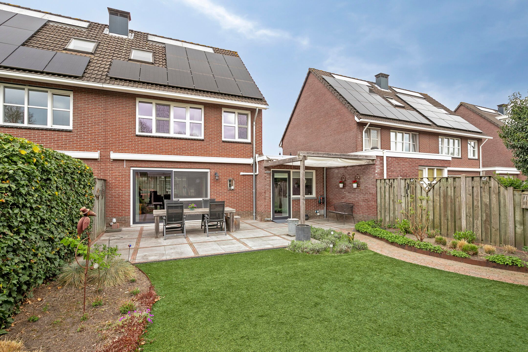 Photo 33 of John Keatslaan 13