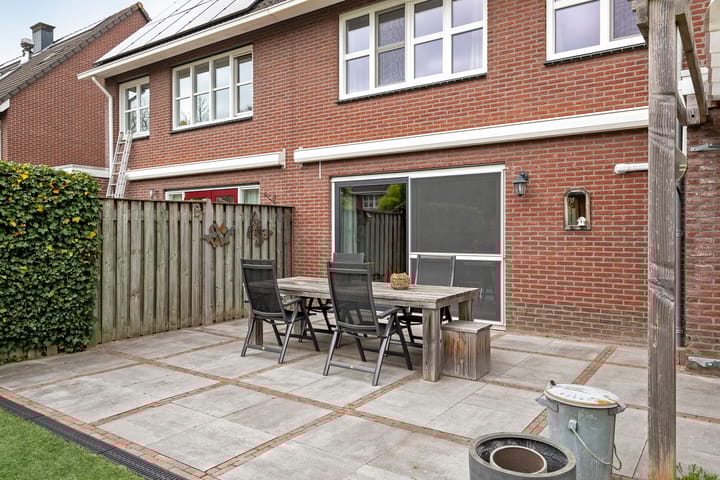 Foto 35 van John Keatslaan 13