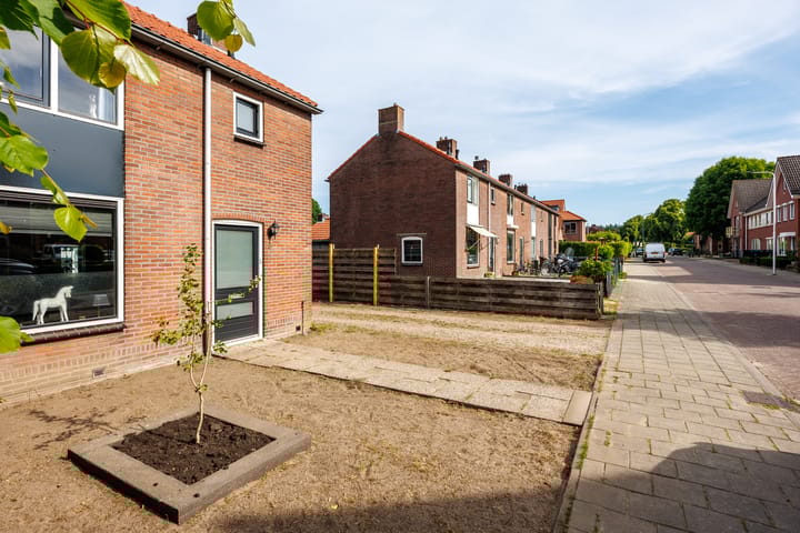 Foto 2 van Kon Julianalaan 8