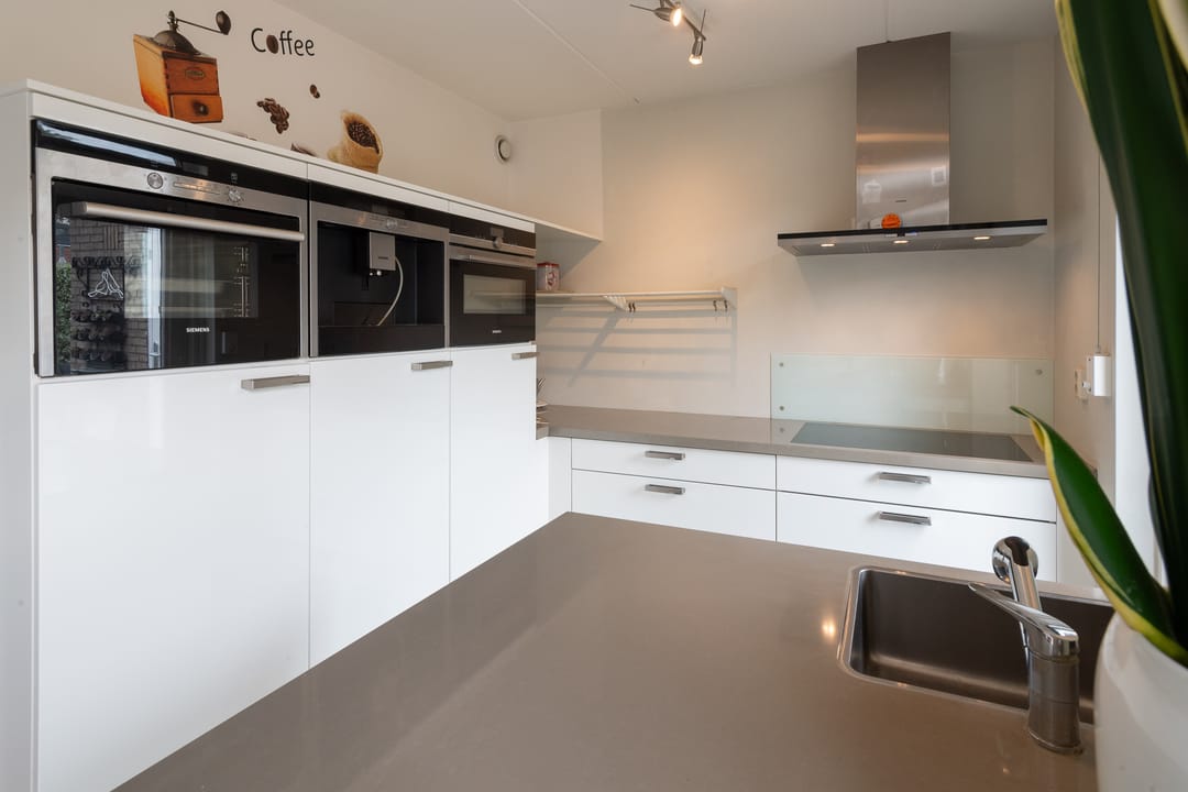 Foto 13 van Van Wassenaarvliet 3