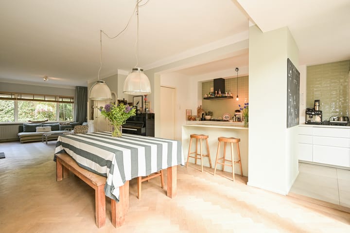 Foto 6 van Van Tedingerbrouckstraat 8