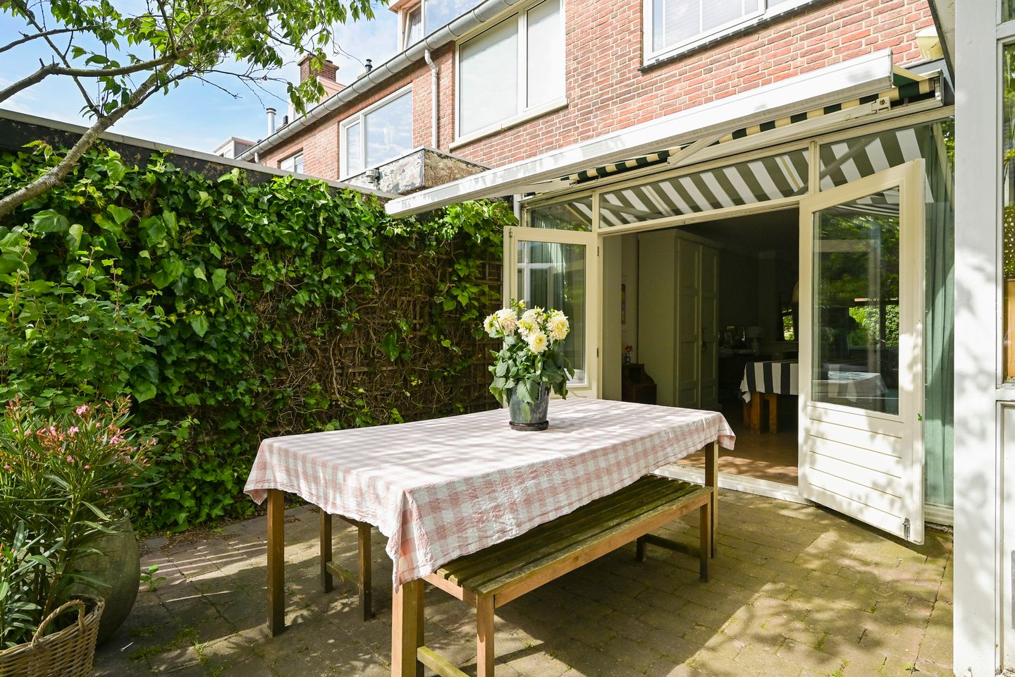 Photo 10 of Van Tedingerbrouckstraat 8