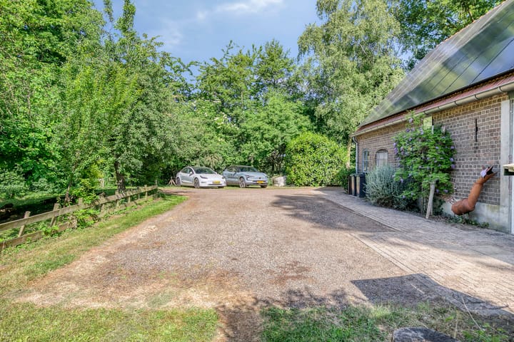 Photo 48 of Maasdijk 17