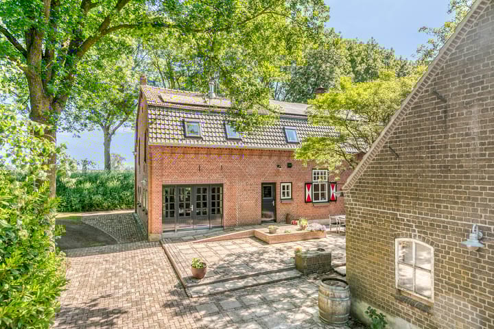 Photo 54 of Maasdijk 17