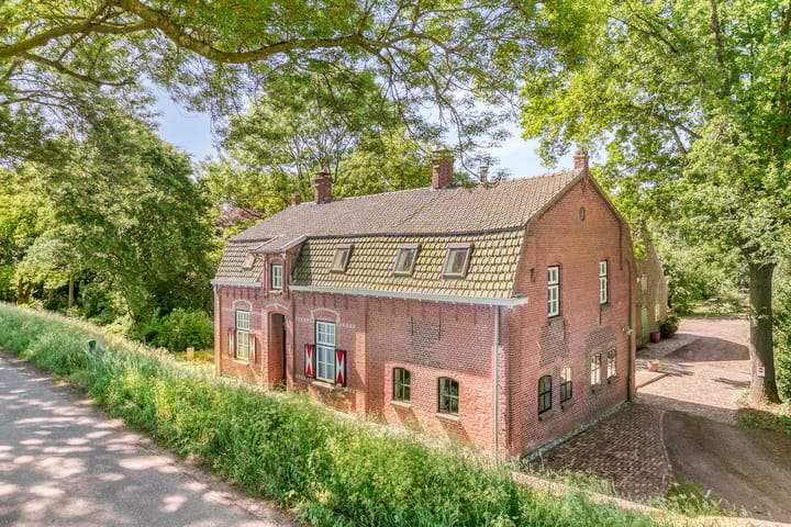 Photo 60 of Maasdijk 17